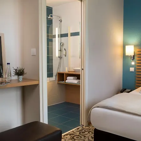 Western De La Regate-erdre Ναντ