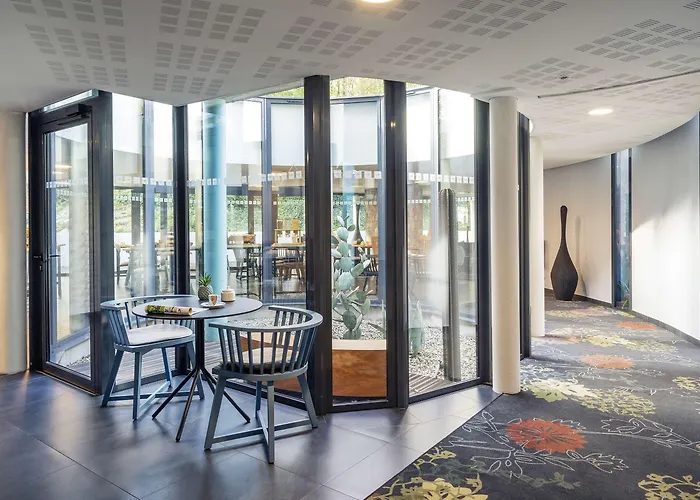 Western De La Regate-erdre 4*