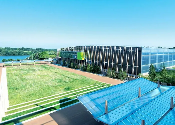 Hotel Western De La Regate-erdre 4*